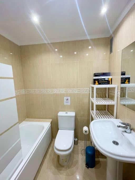 Modern Apartment In Malaga - Rosas المظهر الخارجي الصورة