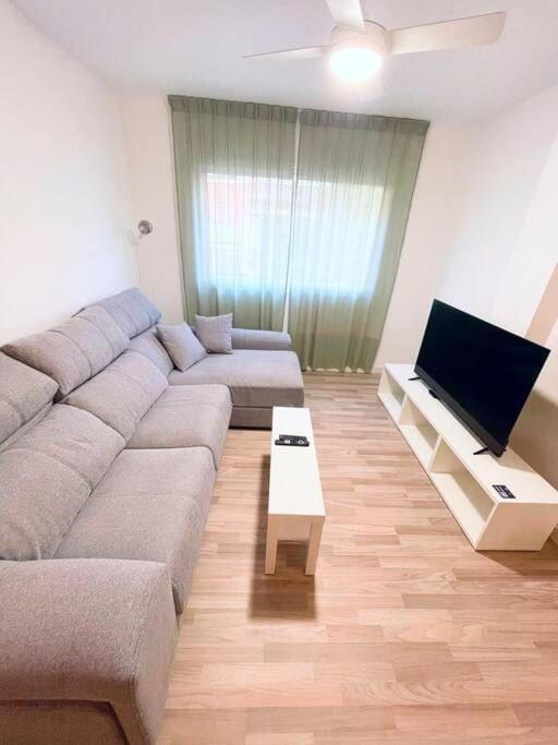 Modern Apartment In Malaga - Rosas المظهر الخارجي الصورة